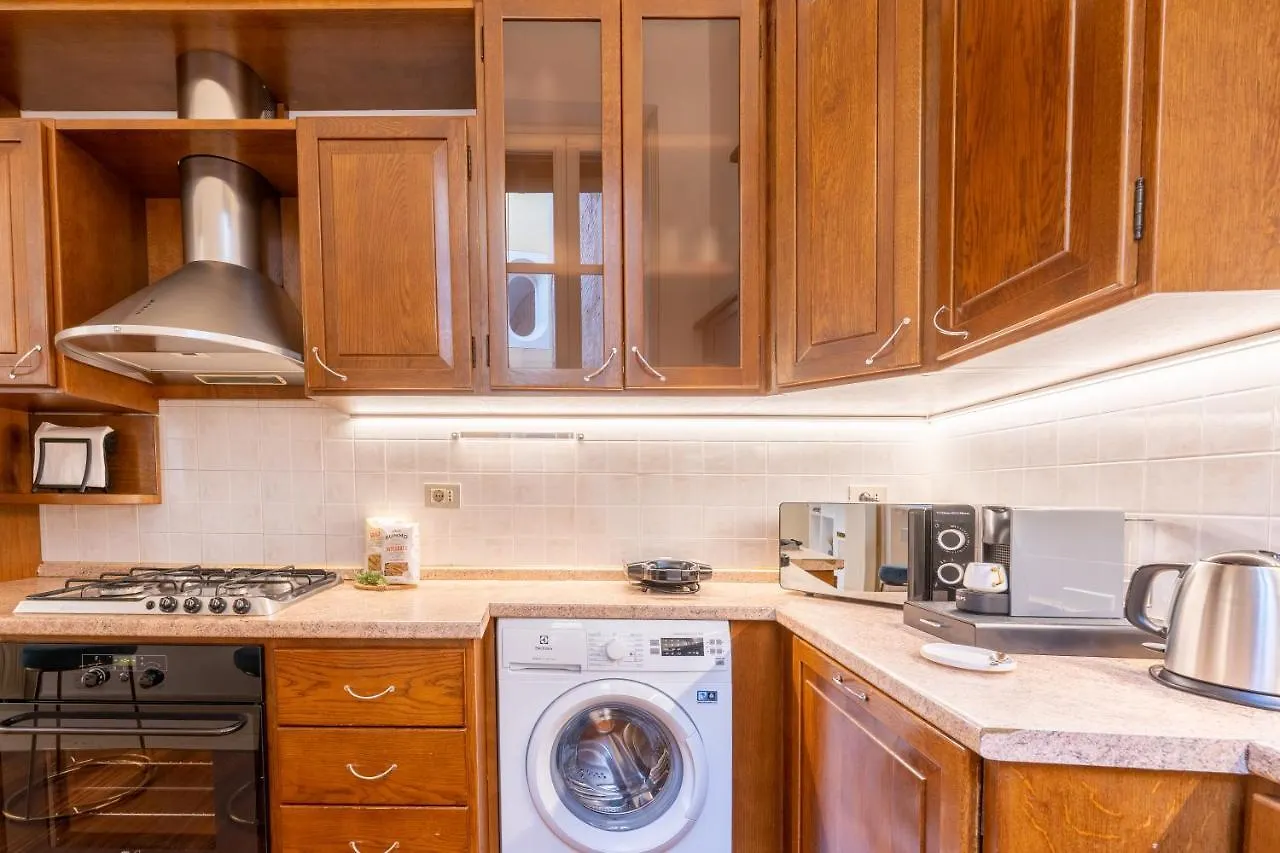 Corso Cavour Luxury Apartment Verona